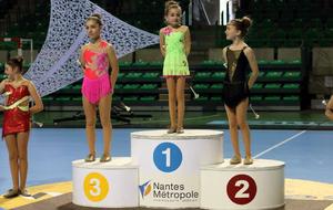 Podium Camille 1