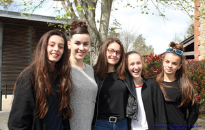 Charlotte, Laura, Marine, Camille et Lisa